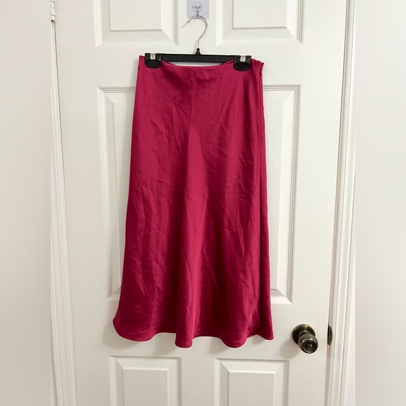 Club Monaco (0) Trycia Magenta Pink Rose Satin Romantic Feminine Midi Skirt - Picture 7 of 8